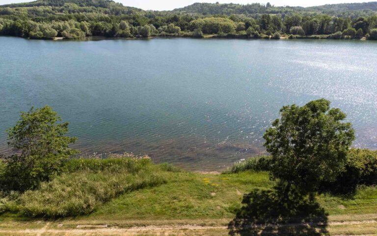 vue drone poste 5 étang du tronc du chene cap nature