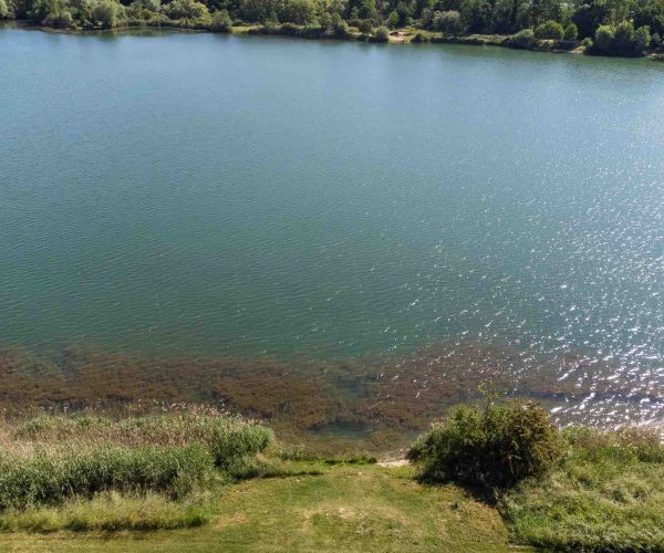 vue drone poste 3 étang du tronc du chene cap nature